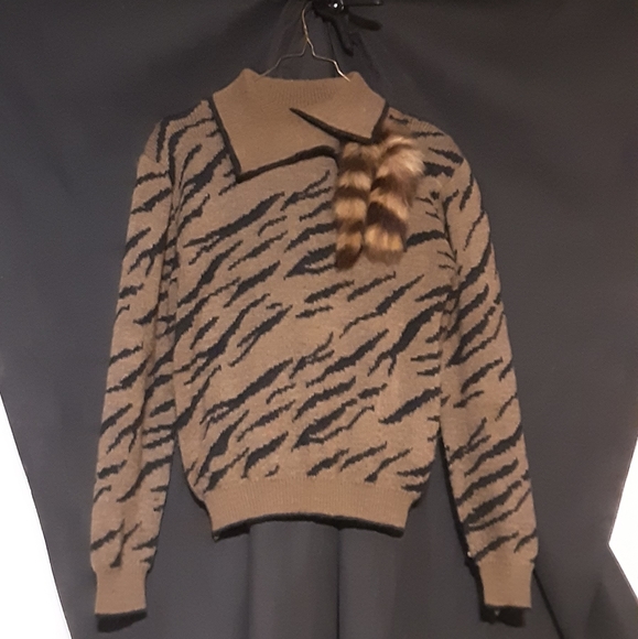 SOLD - Picture 5 of 8